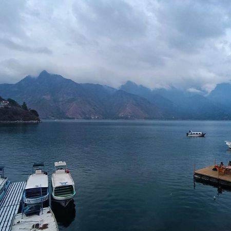 San Pedro Suite San Pedro La Laguna Exteriör bild