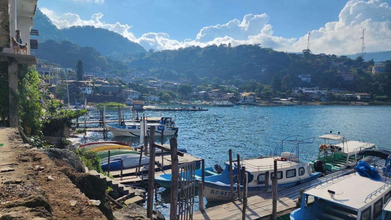 San Pedro Suite San Pedro La Laguna Exteriör bild