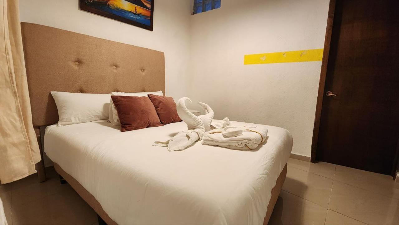 San Pedro Suite San Pedro La Laguna Exteriör bild