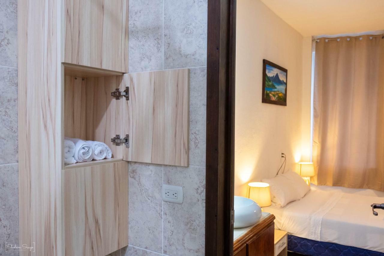San Pedro Suite San Pedro La Laguna Exteriör bild