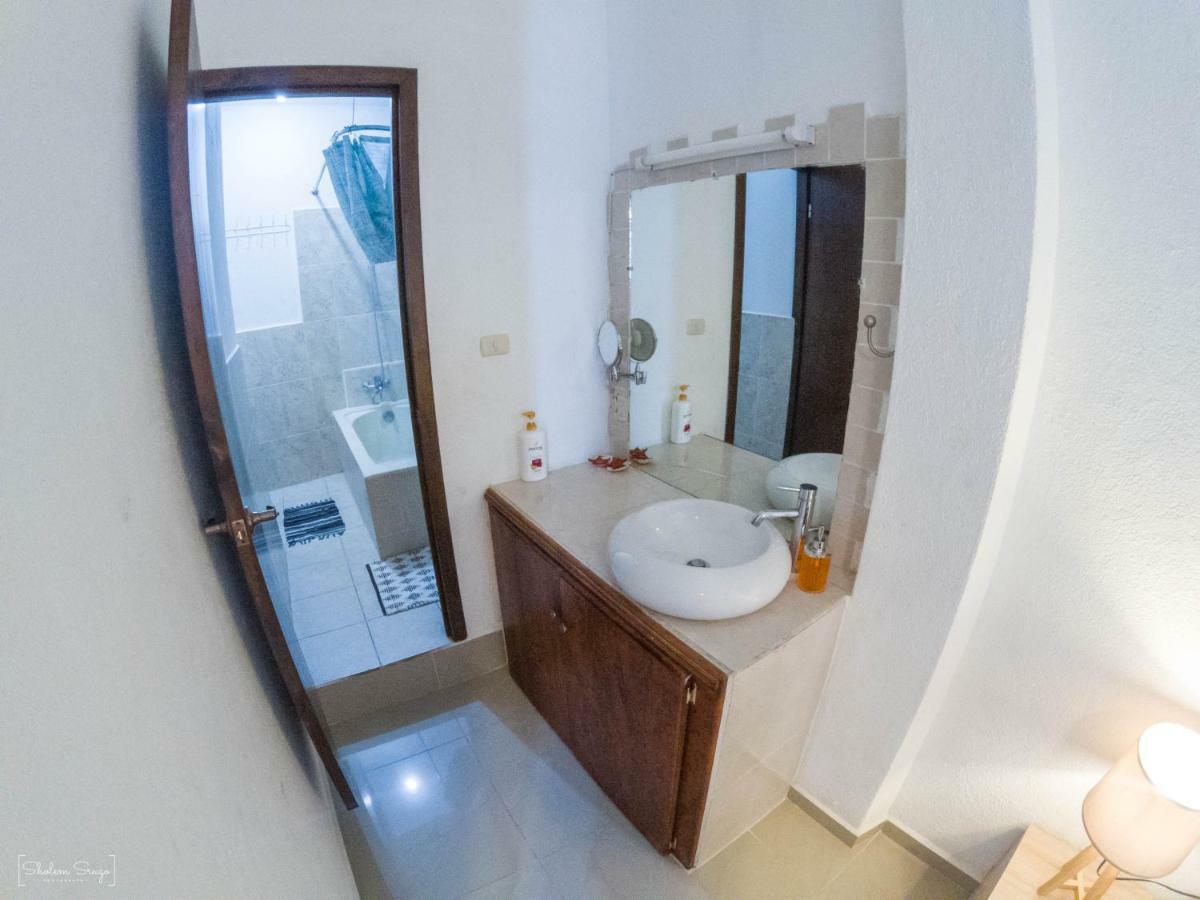 San Pedro Suite San Pedro La Laguna Exteriör bild